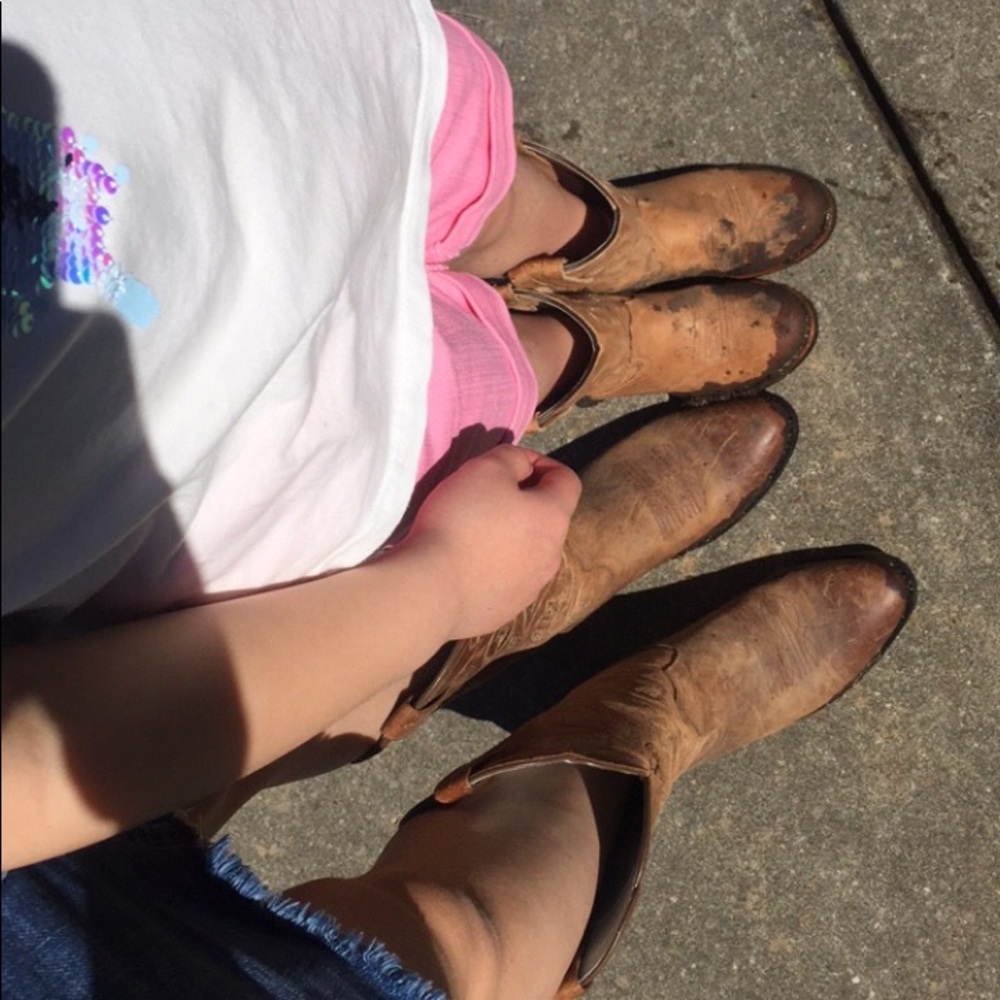 Meet your Posher, Hannah